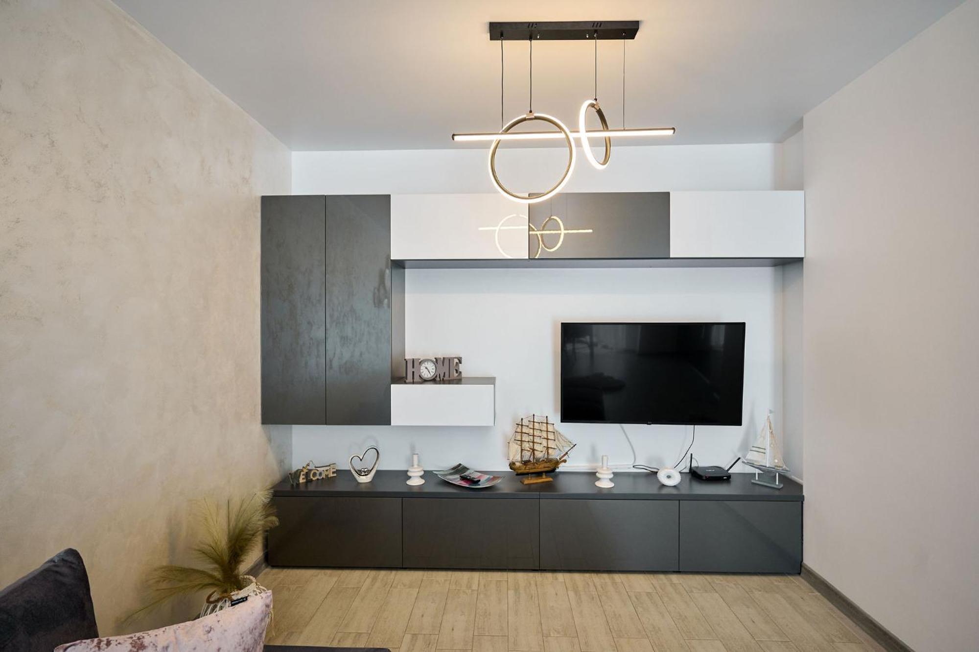 Maya Apartment- Spa N Pools Beach Resort Mamaia Ngoại thất bức ảnh