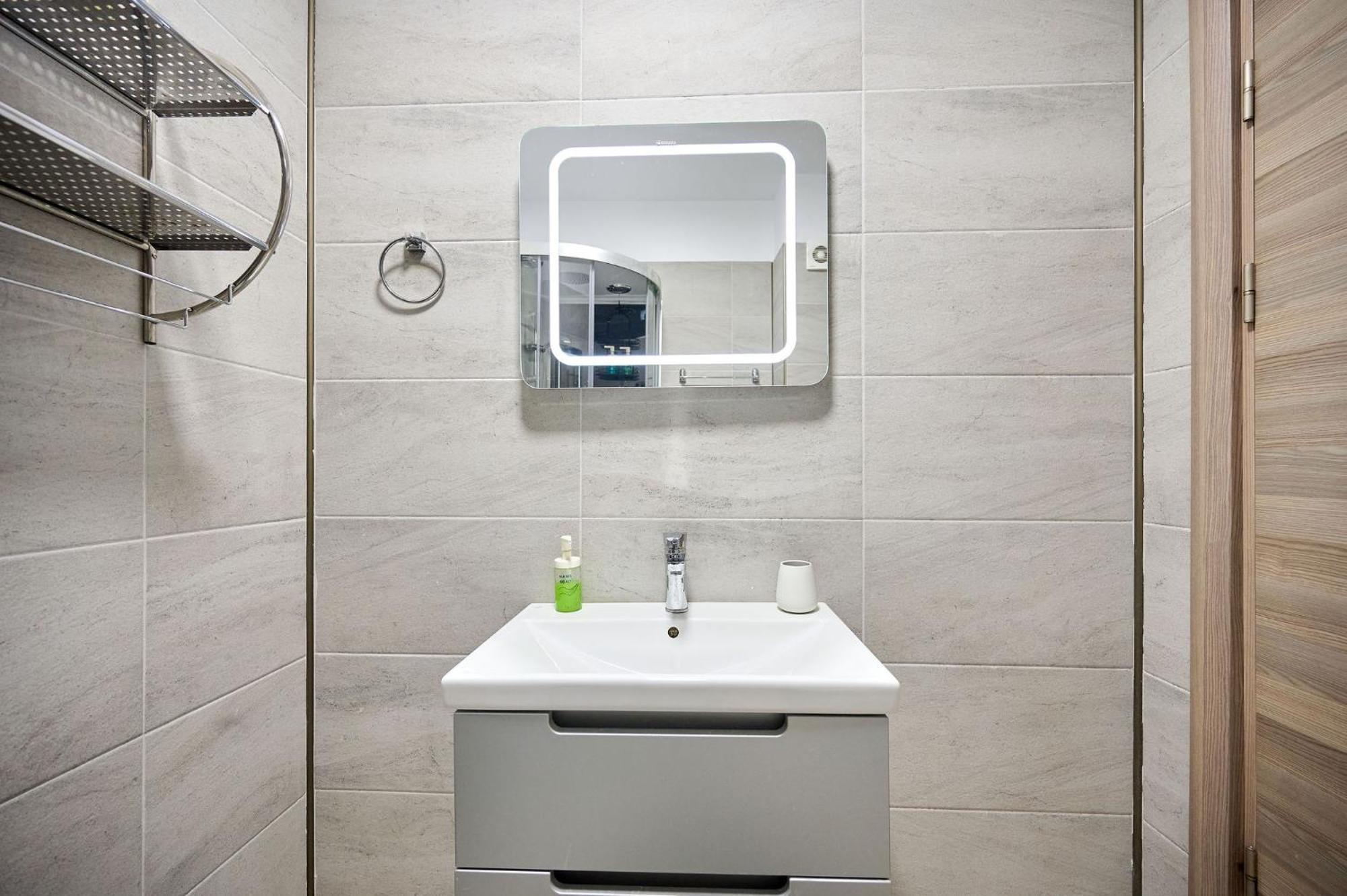 Maya Apartment- Spa N Pools Beach Resort Mamaia Ngoại thất bức ảnh